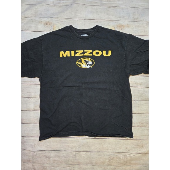 Majestic Other - Mizzou Tigers University Of Missouri Section 101 T-shirt Size 2XL‎ Black SEC